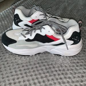 Women's FILA Ray Tracers in 'White Red'